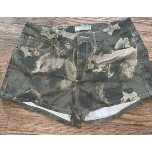 Camo Guess Shorts 10
